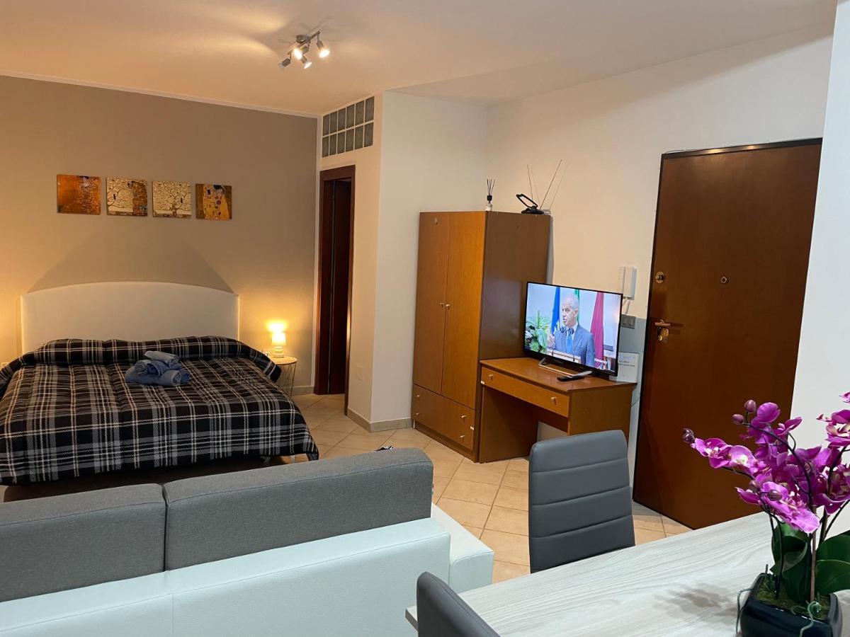 Civico 2 Apartamento Sássari Exterior foto